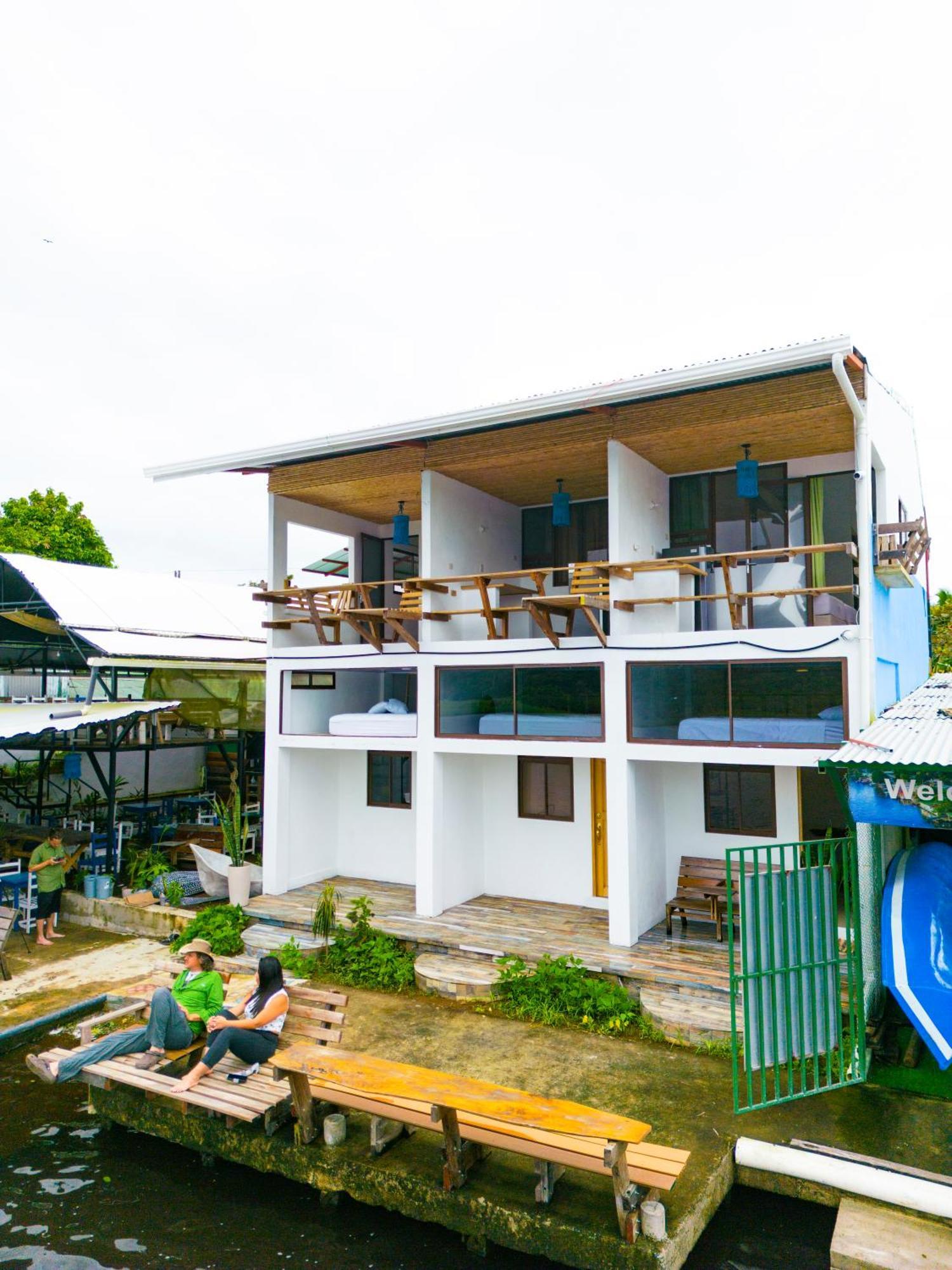 Hotel Pura Natura Riverside ตอร์ตูเกโร ภายนอก รูปภาพ