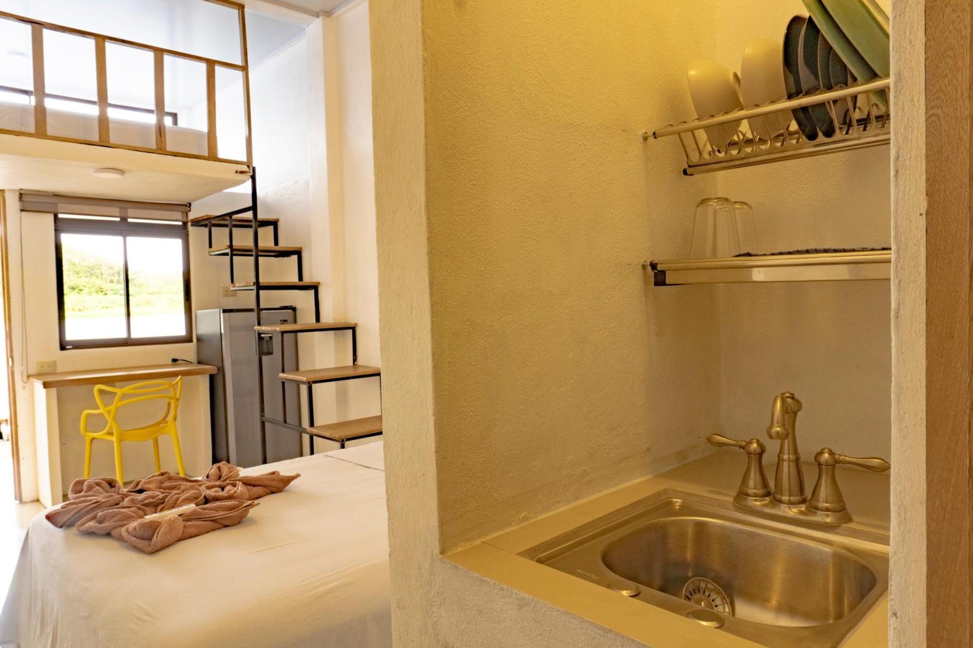 Hotel Pura Natura Riverside ตอร์ตูเกโร ภายนอก รูปภาพ