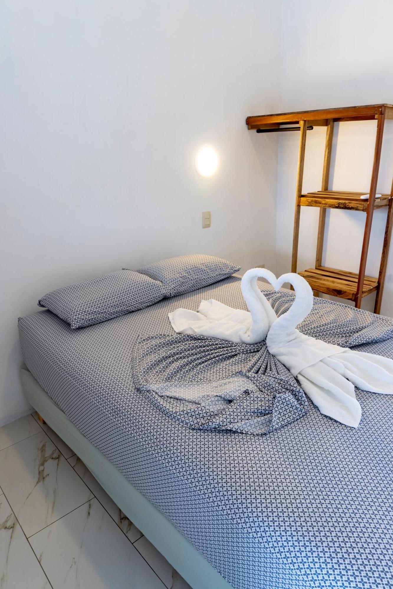 Hotel Pura Natura Riverside ตอร์ตูเกโร ภายนอก รูปภาพ