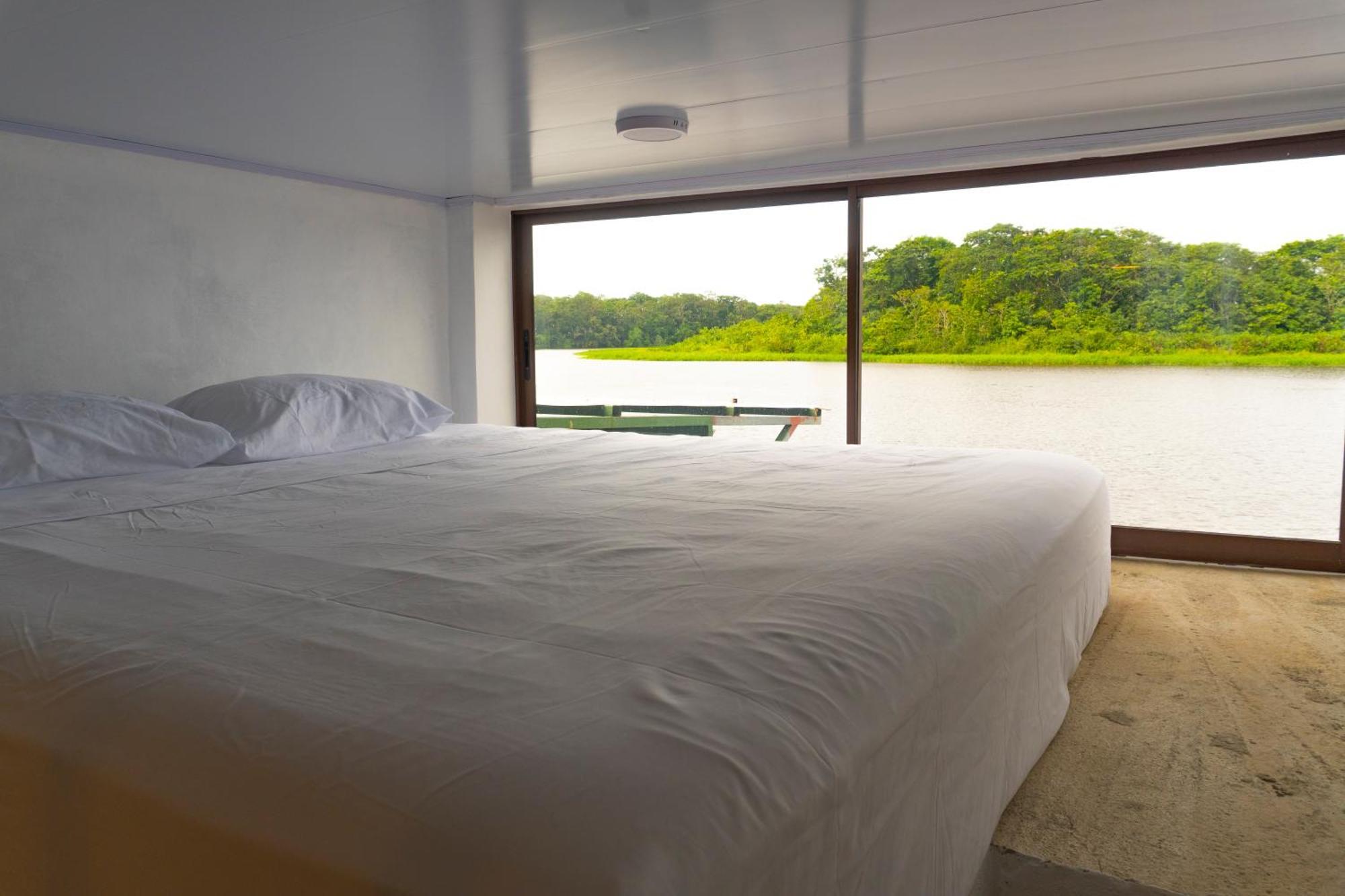 Hotel Pura Natura Riverside ตอร์ตูเกโร ภายนอก รูปภาพ
