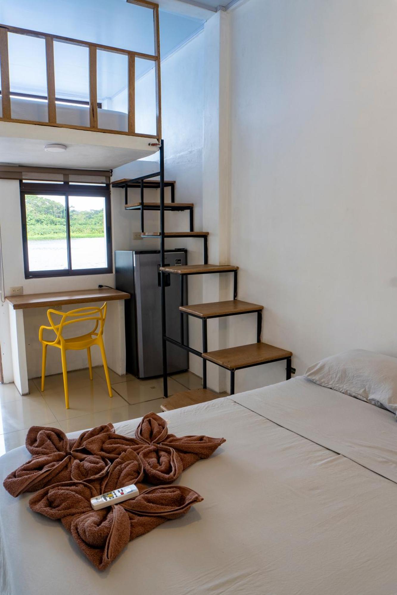 Hotel Pura Natura Riverside ตอร์ตูเกโร ภายนอก รูปภาพ