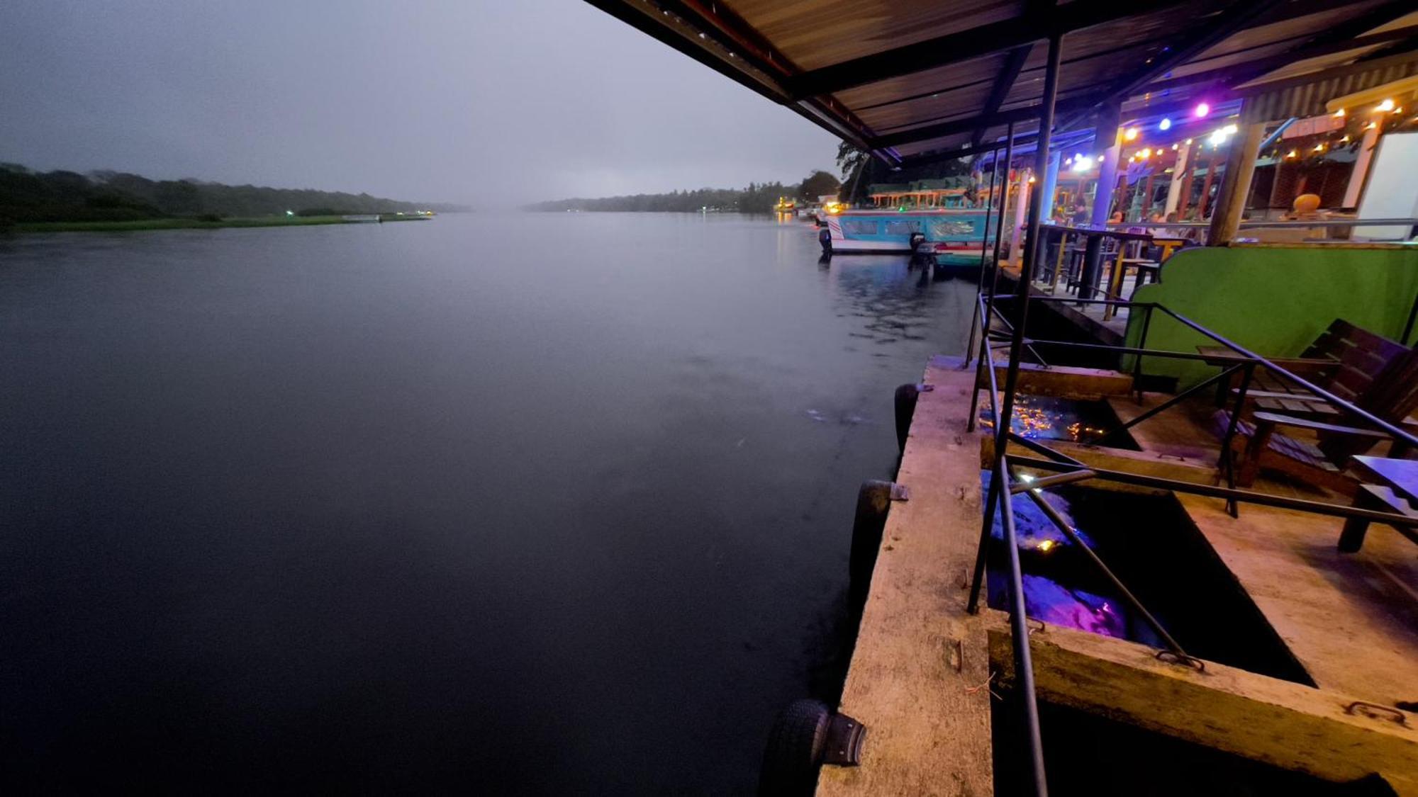 Hotel Pura Natura Riverside ตอร์ตูเกโร ภายนอก รูปภาพ